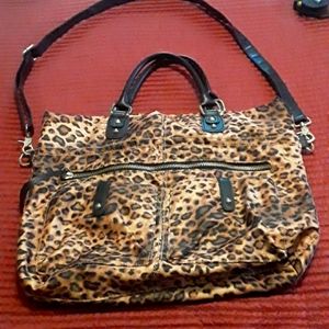 STEVEN Leopard print  purse.